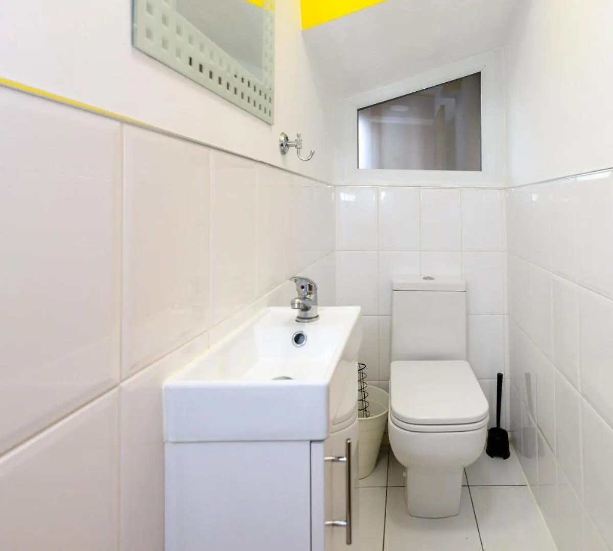 Spacious 3 Bed Short Walk To Atlantic Wharf Cardiff 0*,